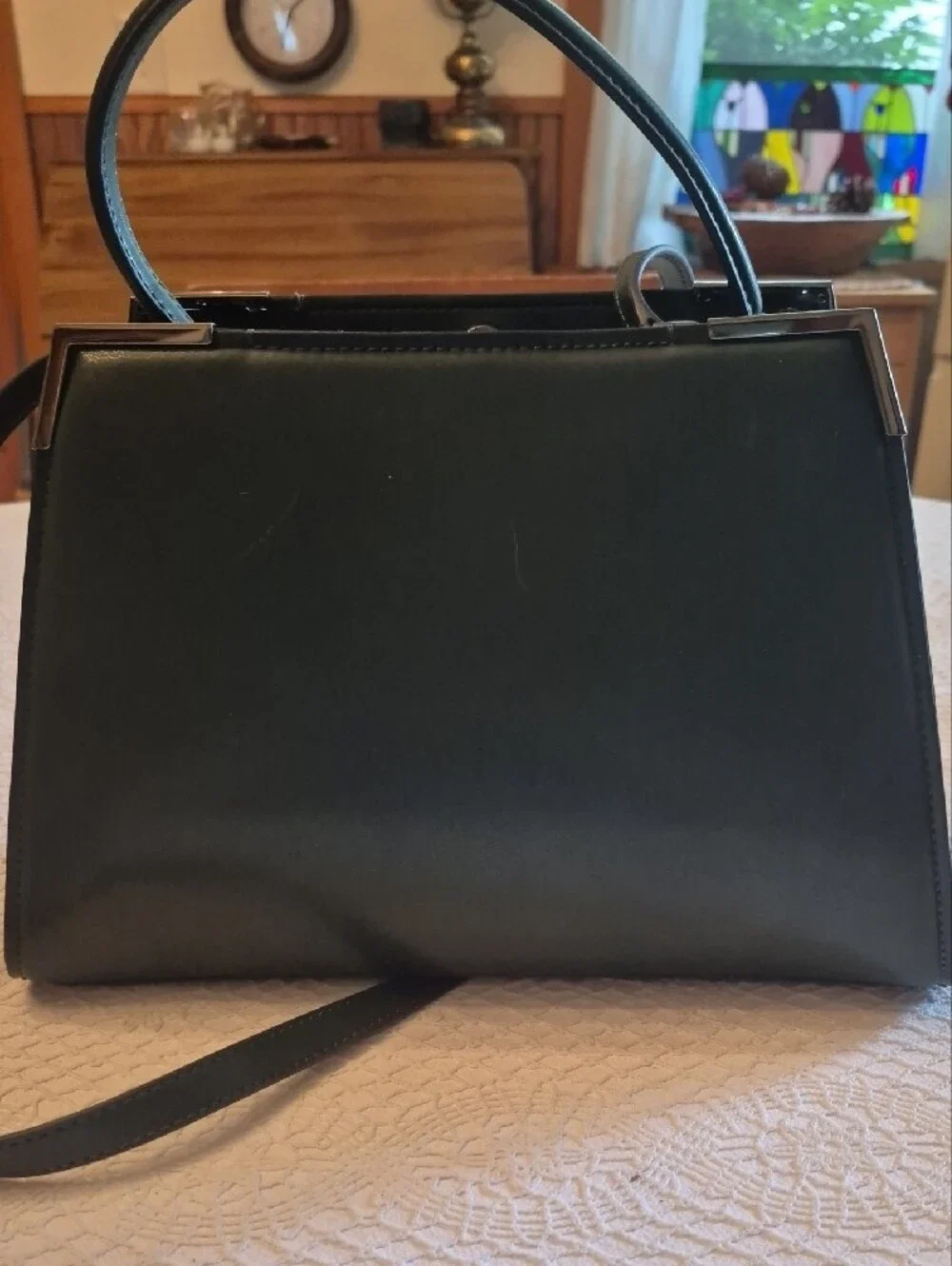 Calvin Klein Sleek Forest Green Leather Crossbody Bag - Picture 7 of 7